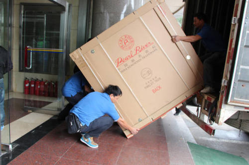 陆良钢琴贵重工艺品无忧运